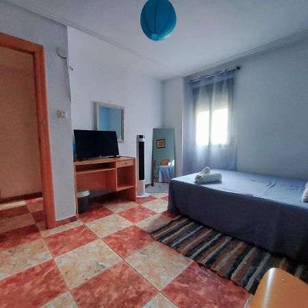 Mavis Habitaciones Valencia Luaran gambar