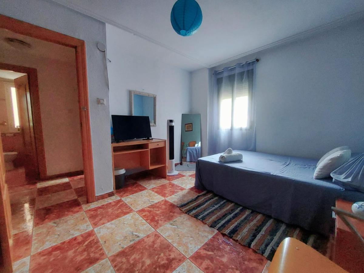 Mavis Habitaciones Valencia Luaran gambar